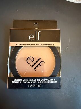e.l.f. Cosmetics Primer Infused Matte Bronzer - Forever Sun-kissed